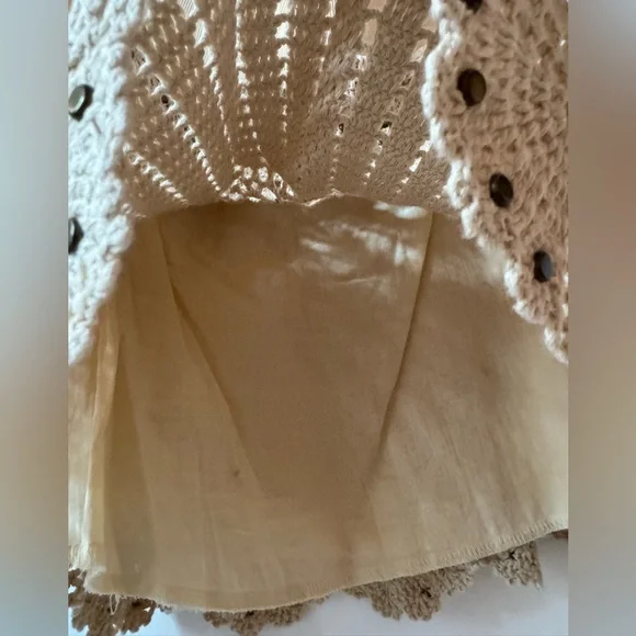 Soul Revival Crochet Size Large Pull On Tan Mini Skirt - Picture 5 of 7